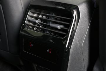 Voertuigafbeelding 60