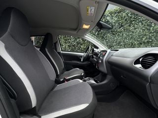 Voertuigafbeelding 6