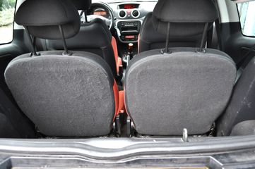 Voertuigafbeelding 5