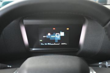 Voertuigafbeelding 13