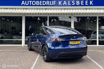 Voertuigafbeelding 3