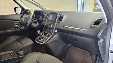 Voertuigafbeelding 7