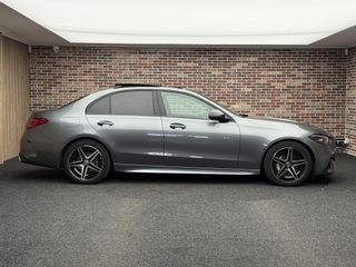 Voertuigafbeelding 3