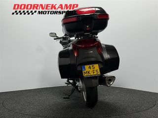 Voertuigafbeelding 12