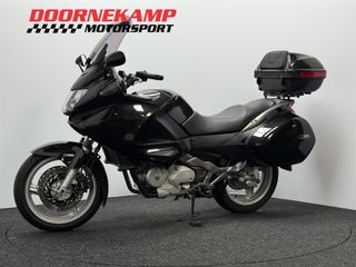 Voertuigafbeelding 7