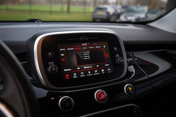 Voertuigafbeelding 13