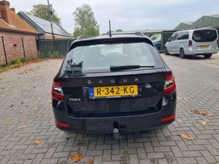 Voertuigafbeelding 3