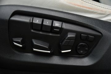 Voertuigafbeelding 25