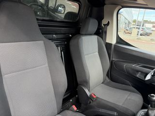 Voertuigafbeelding 37