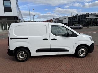 Voertuigafbeelding 60