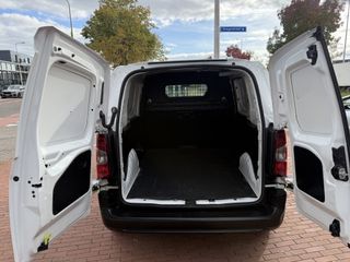 Voertuigafbeelding 7