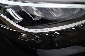 Voertuigafbeelding 23