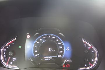 Voertuigafbeelding 16