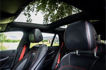 Voertuigafbeelding 6