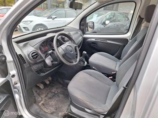 Voertuigafbeelding 10