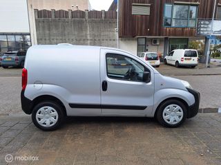 Voertuigafbeelding 5