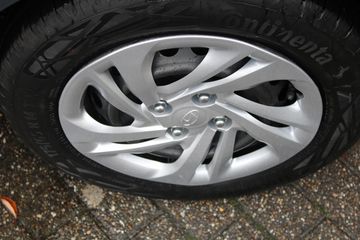 Voertuigafbeelding 20