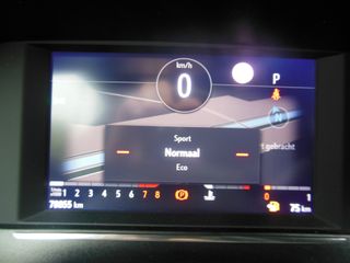 Voertuigafbeelding 17