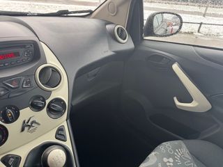 Voertuigafbeelding 13