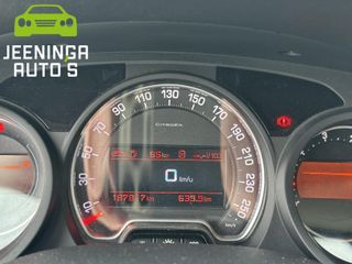 Voertuigafbeelding 12