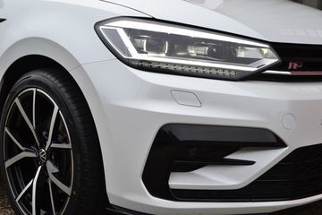 Voertuigafbeelding 26