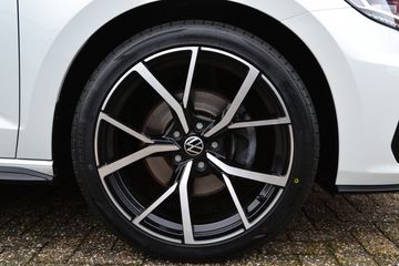 Voertuigafbeelding 27