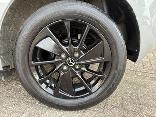 Voertuigafbeelding 21