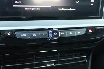 Voertuigafbeelding 24