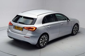 Voertuigafbeelding 13