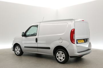 Voertuigafbeelding 3