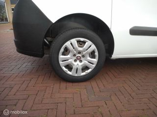 Voertuigafbeelding 14