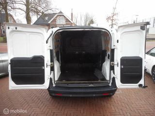 Voertuigafbeelding 9