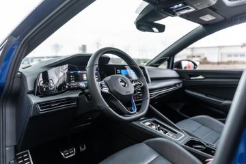 Voertuigafbeelding 14