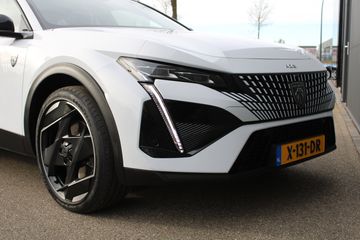 Voertuigafbeelding 6