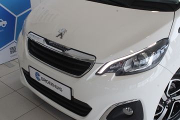 Voertuigafbeelding 10