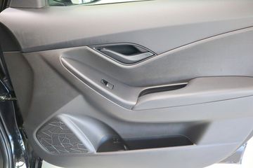 Voertuigafbeelding 31