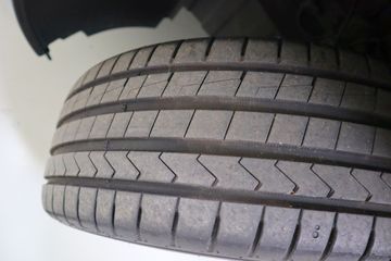 Voertuigafbeelding 35