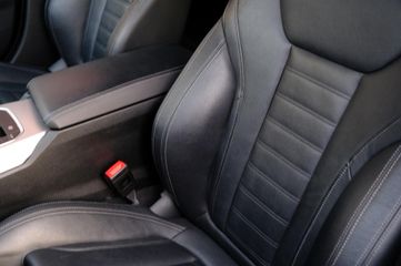 Voertuigafbeelding 35