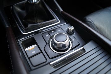 Voertuigafbeelding 18