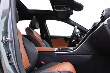 Voertuigafbeelding 15