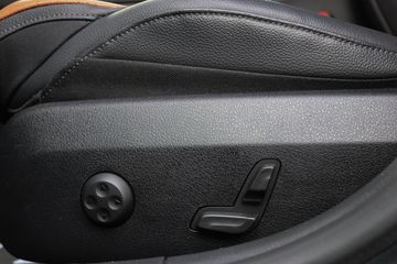 Voertuigafbeelding 38