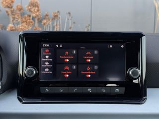 Voertuigafbeelding 16