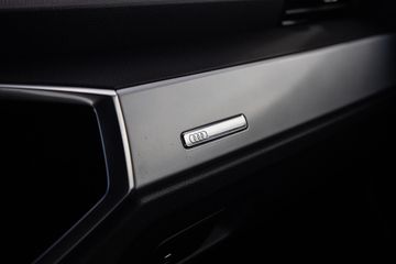 Voertuigafbeelding 36