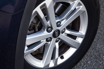 Voertuigafbeelding 5