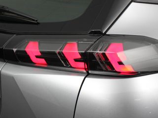 Voertuigafbeelding 31