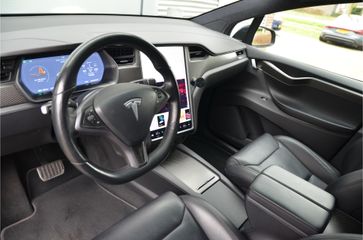 Voertuigafbeelding 9