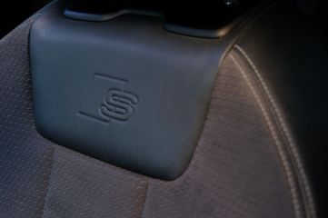 Voertuigafbeelding 19