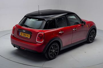 Voertuigafbeelding 13