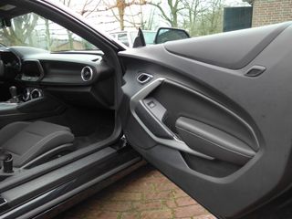 Voertuigafbeelding 6