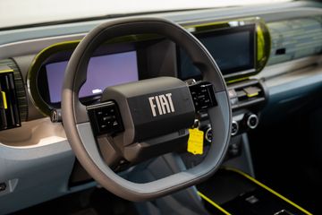 Voertuigafbeelding 12